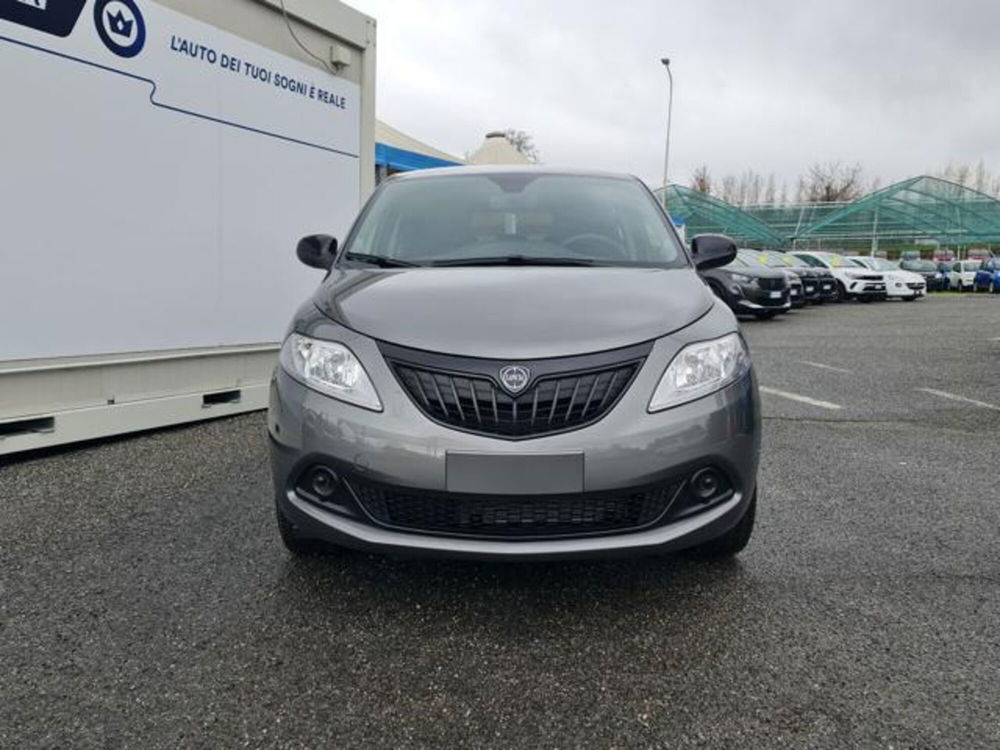 Lancia Ypsilon nuova a Torino (12)