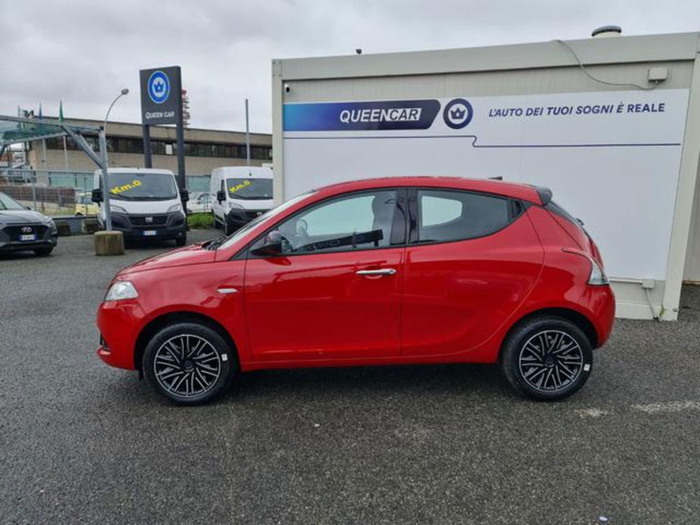 Lancia Ypsilon nuova a Torino (3)