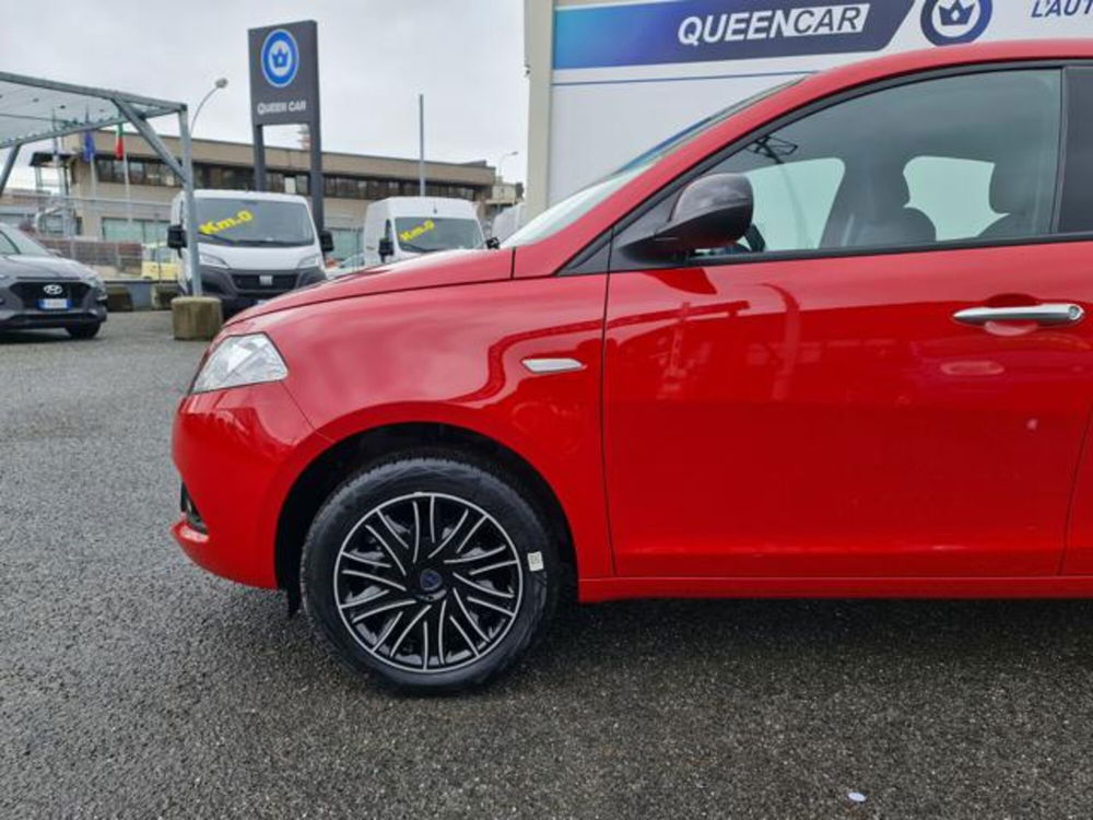 Lancia Ypsilon nuova a Torino (4)