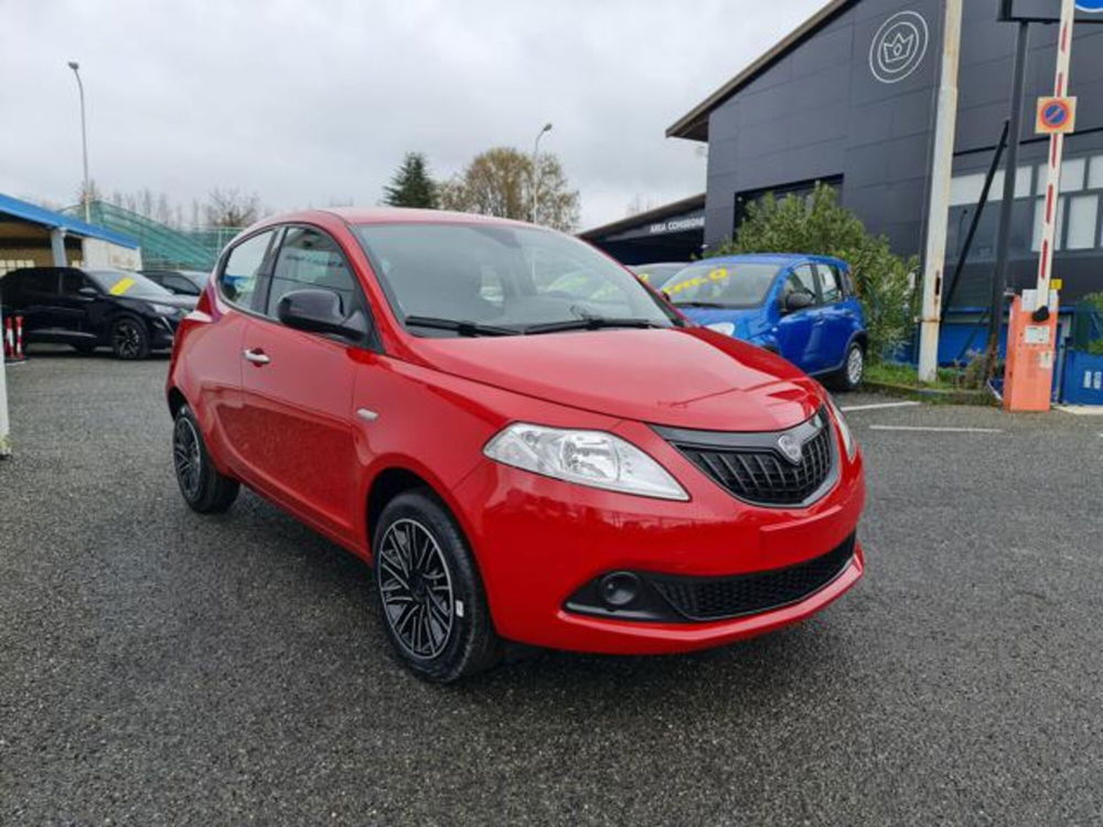 Lancia Ypsilon nuova a Torino (9)