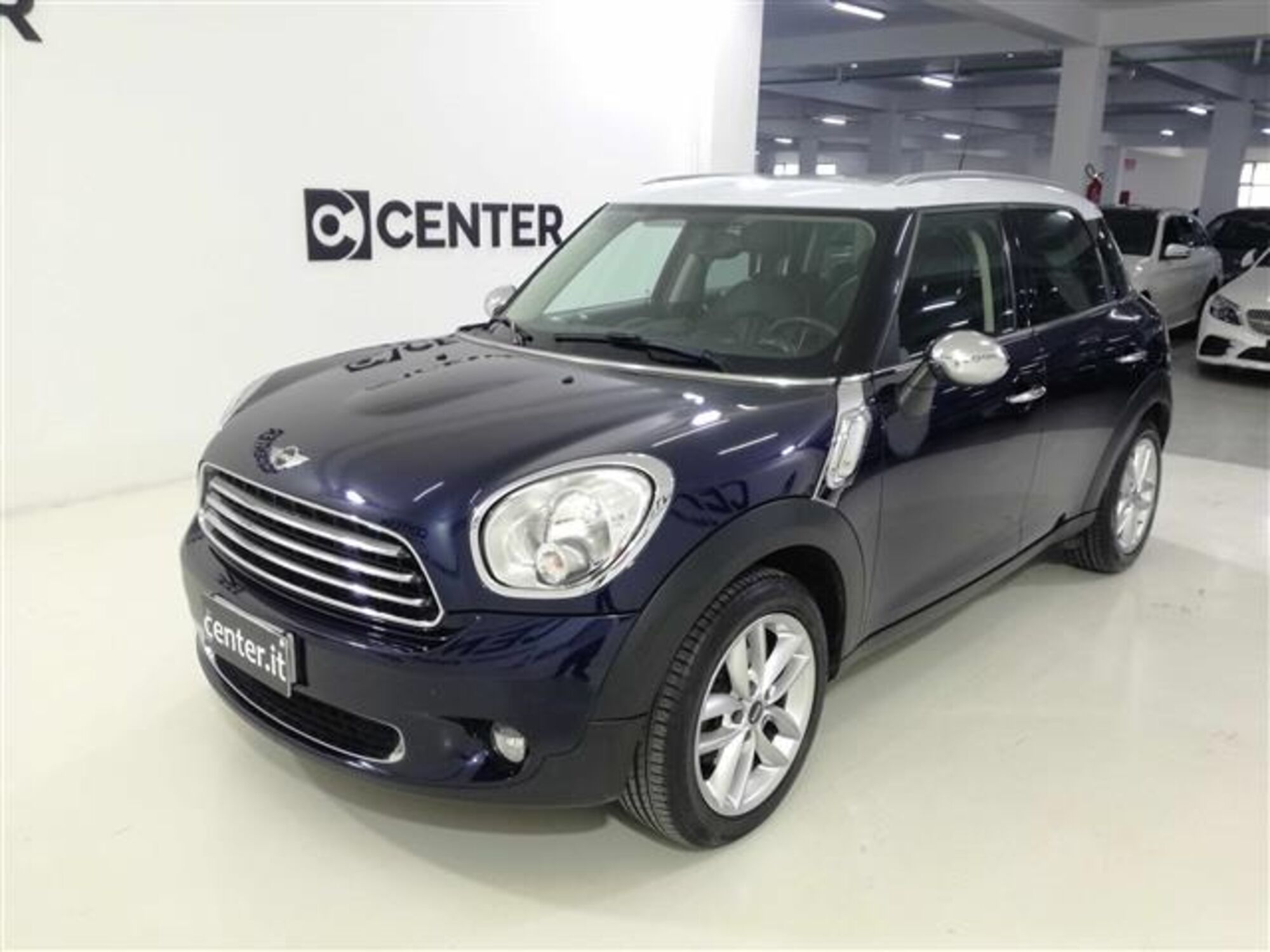 MINI Mini Countryman 2.0 Cooper D Essential Countryman  del 2013 usata a Napoli