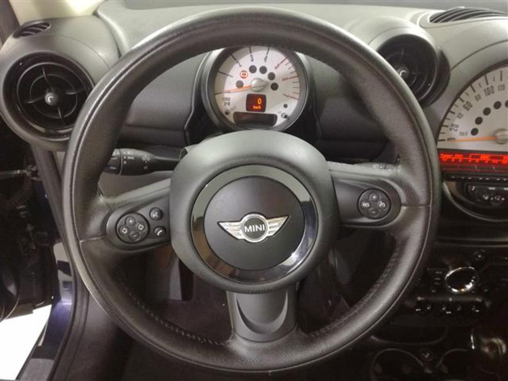 MINI Mini Countryman usata a Napoli (10)