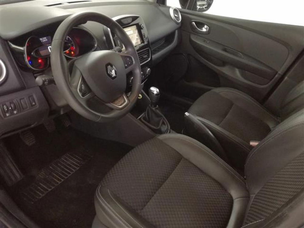 Renault Clio Sporter usata a Napoli (6)