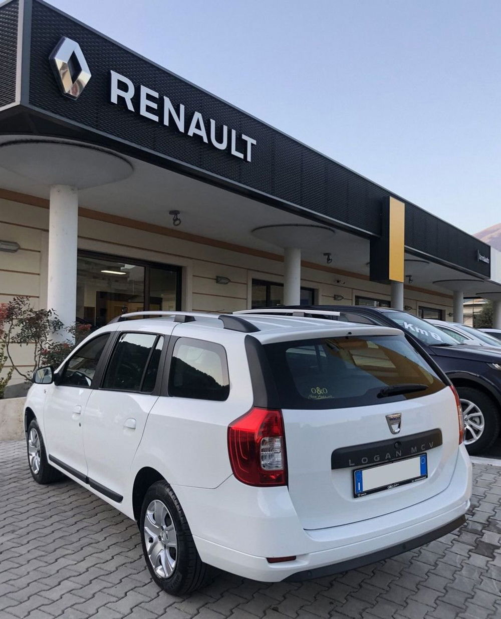 Dacia Logan MCV 0.9 TCe 12V 90CV TurboGPL Start&Stop Comfort  del 2019 usata a Sora (4)