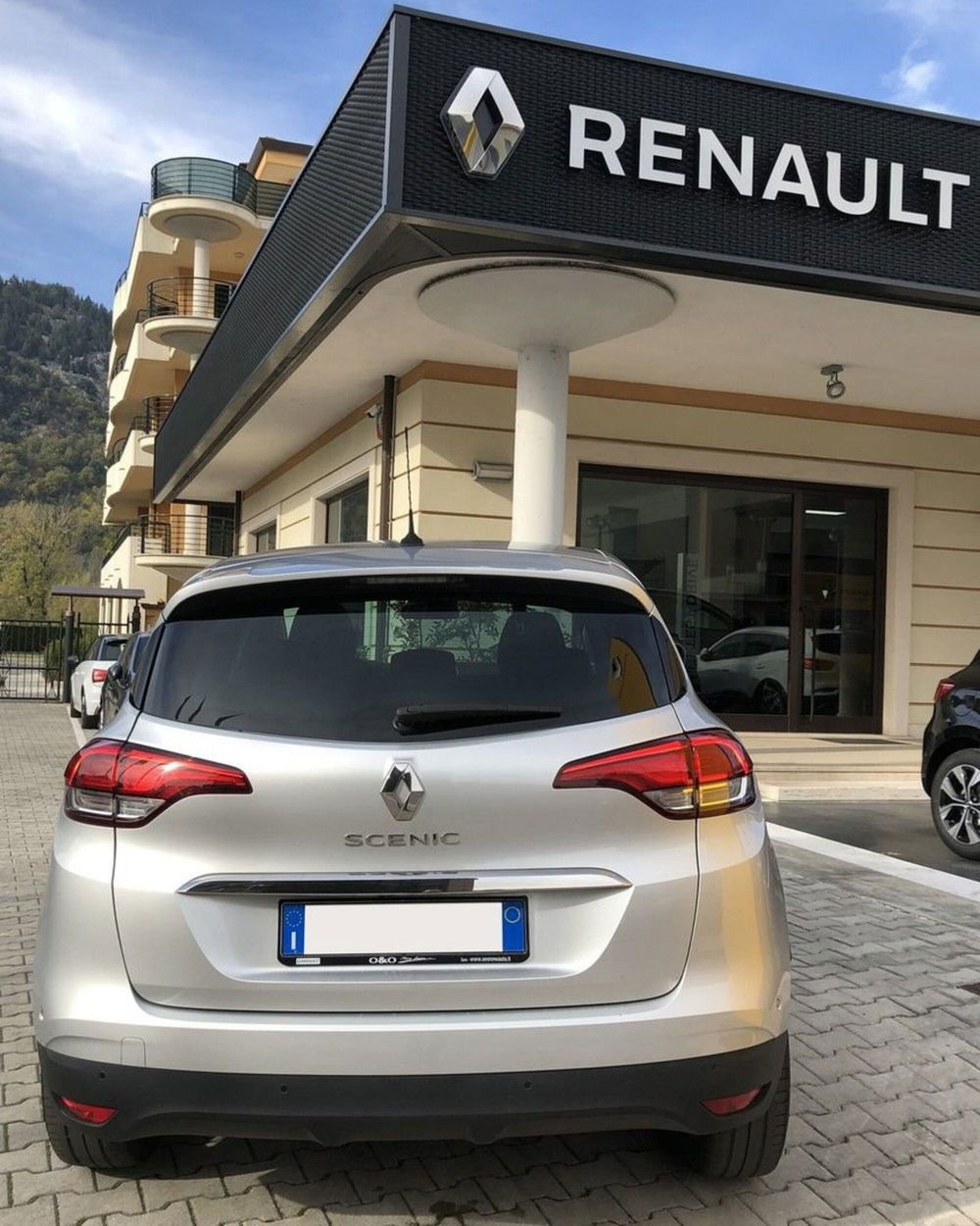 Renault Grand Scénic usata a Frosinone (7)