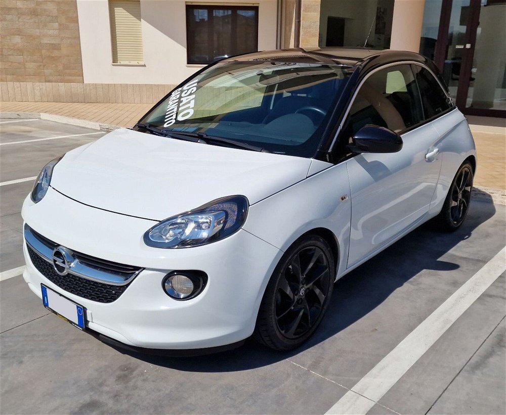 Opel Adam 1.2 70 CV Slam  del 2015 usata a Sora (2)