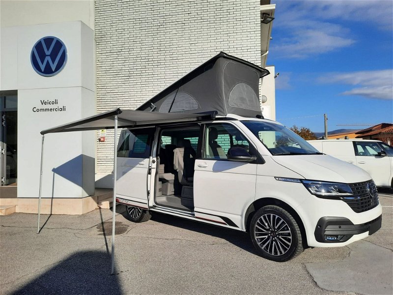 Volkswagen Veicoli Commerciali California 2.0 TDI 150CV DSG Beach Tour Edition  nuova a Castegnato