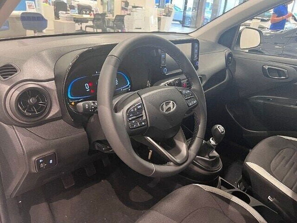 Hyundai i10 nuova a Firenze (16)