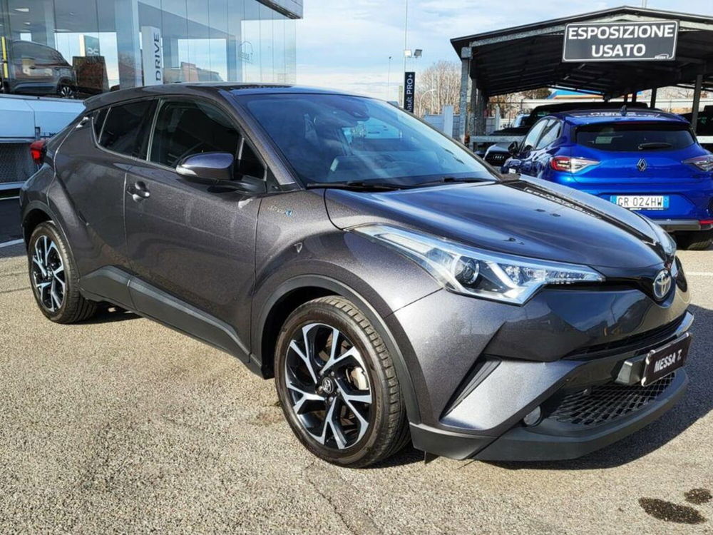 Toyota Toyota C-HR usata a Monza e Brianza (2)