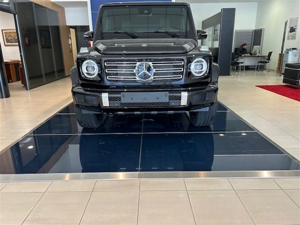 Mercedes-Benz Classe G 500 Stronger Than Time Edition nuova a Potenza (2)