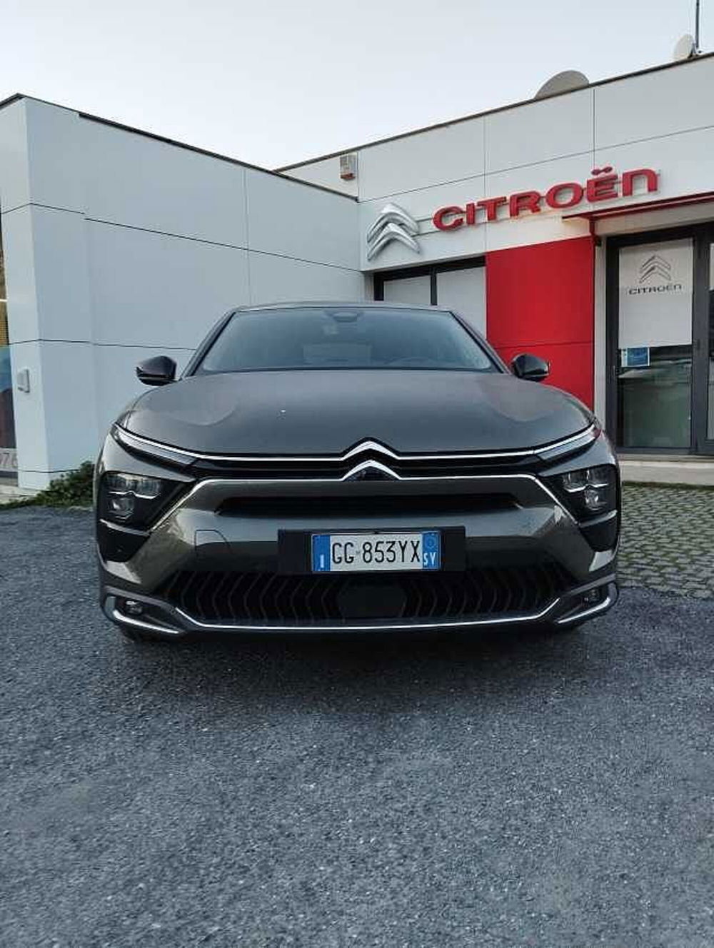 Citroen C5 X X Hybrid 225 E-EAT8 Shine Pack nuova a Savona