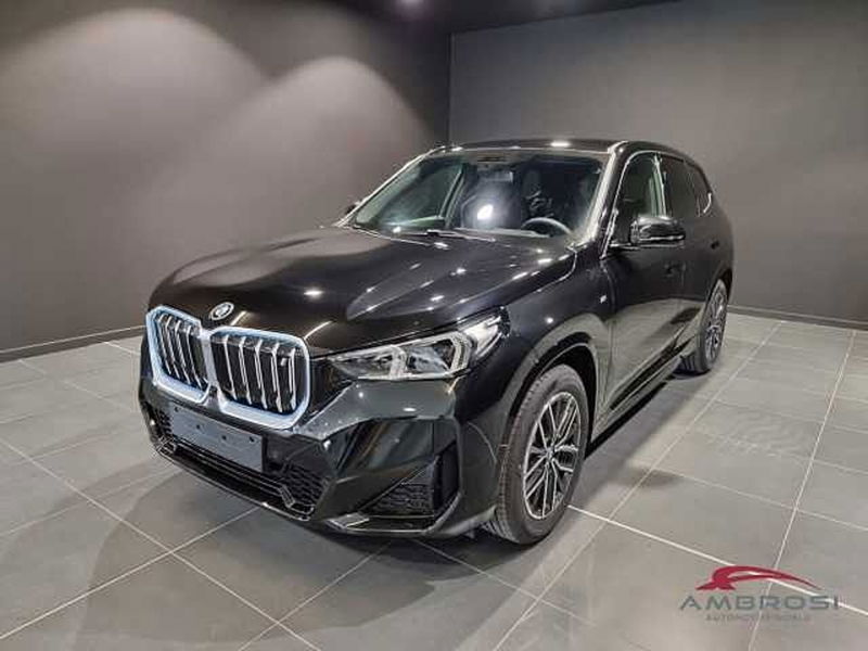 BMW iX1 edrive 20 Special Edition nuova a Viterbo