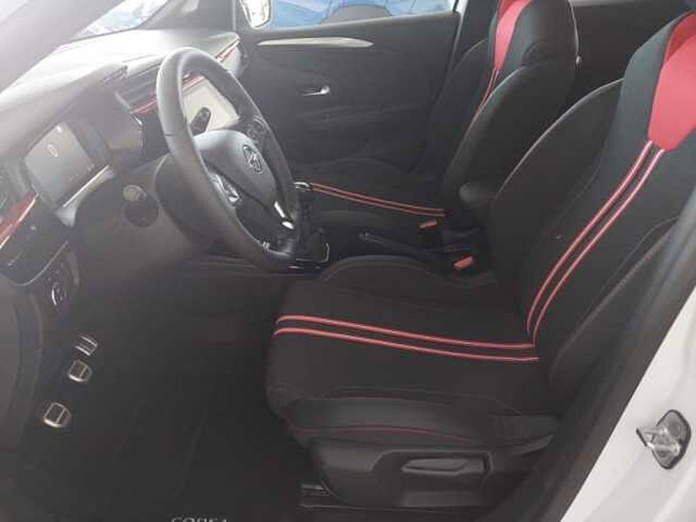 Opel Corsa nuova a Ravenna (9)