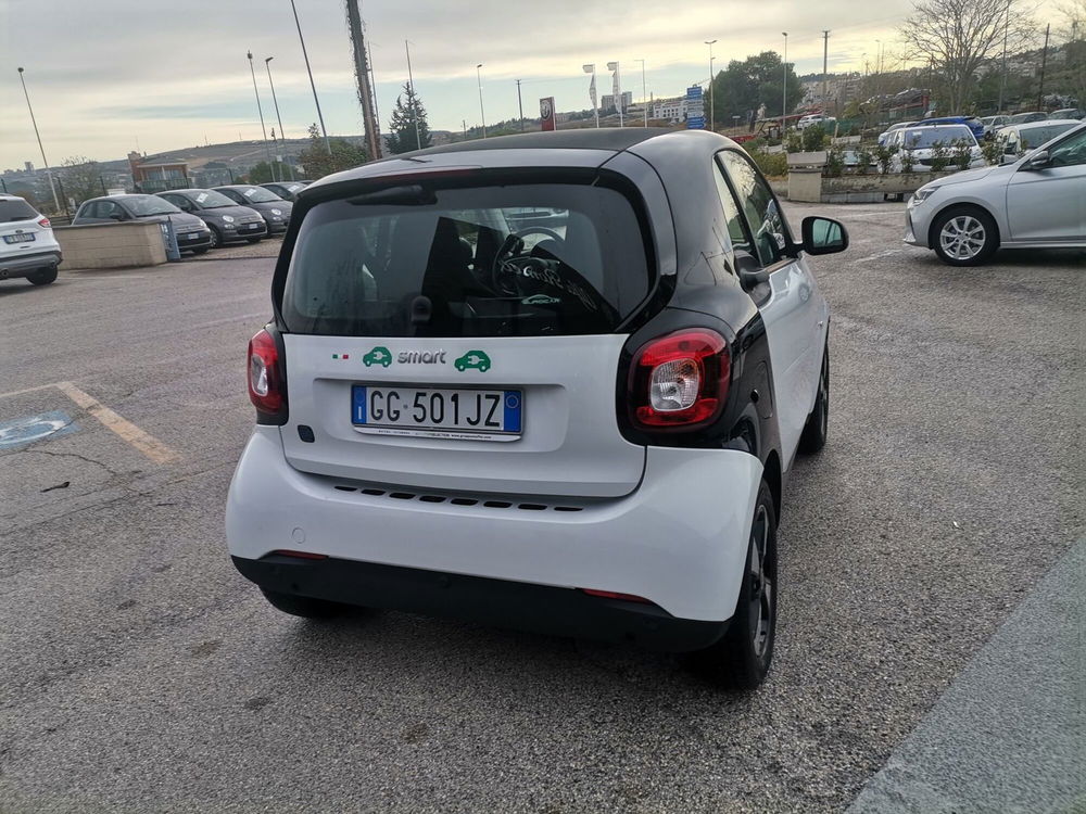 smart Fortwo usata a Matera (6)