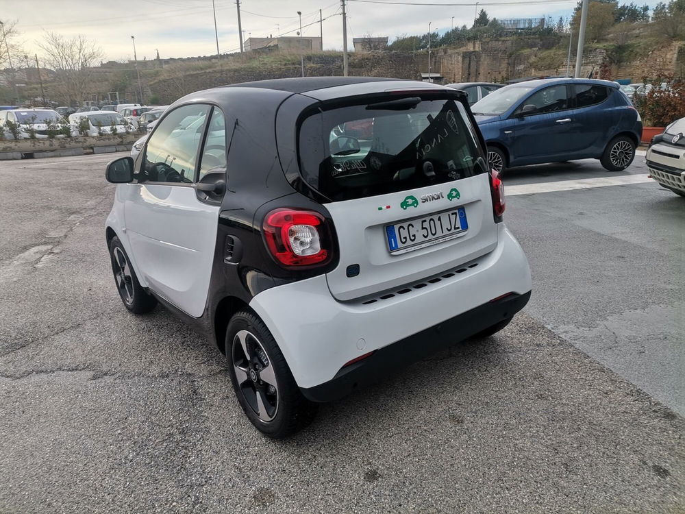 smart Fortwo usata a Matera (7)