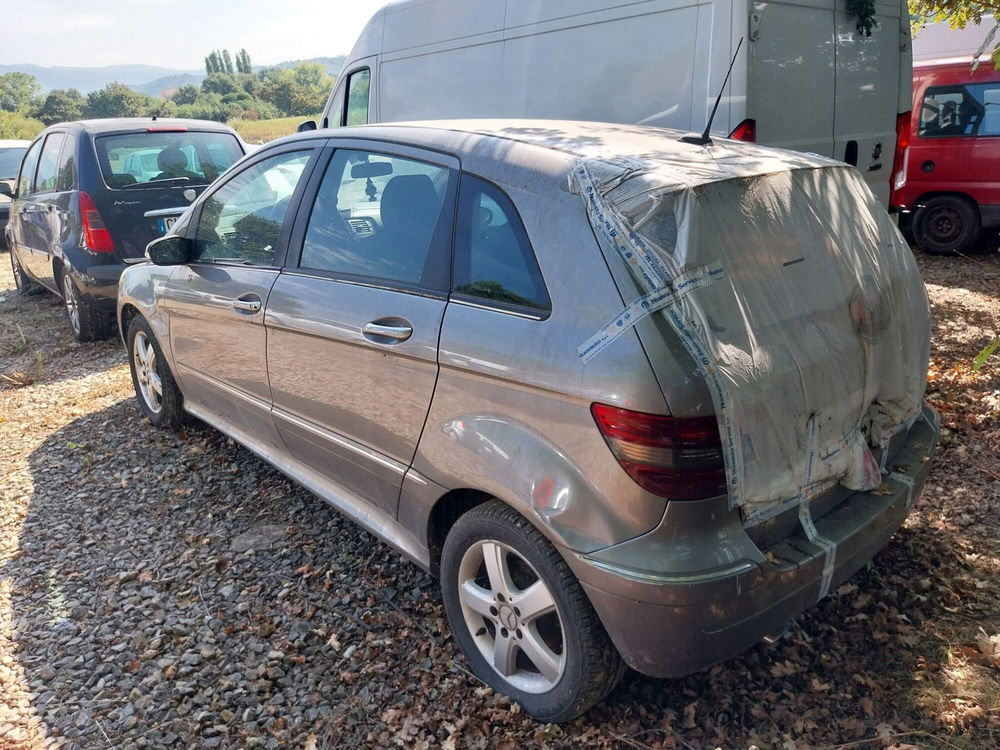 Mercedes-Benz Classe B usata a Arezzo (2)