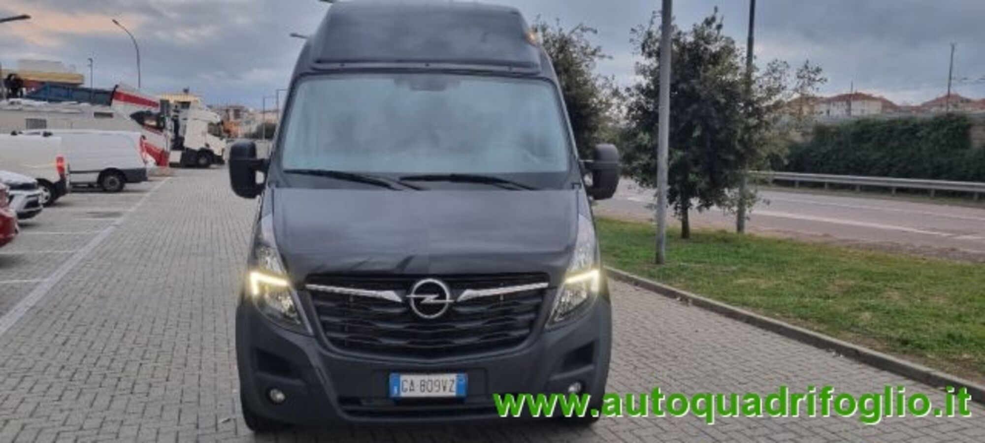 Opel Movano Furgone 35 2.3 Turbo D 145CV S&amp;S PL-TA FWD Furgone Edition del 2020 usata a Savona