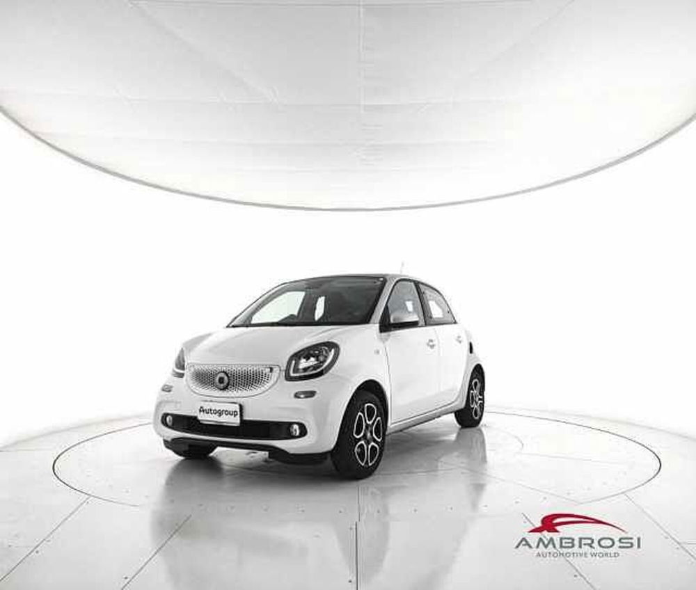 smart forfour usata a Viterbo