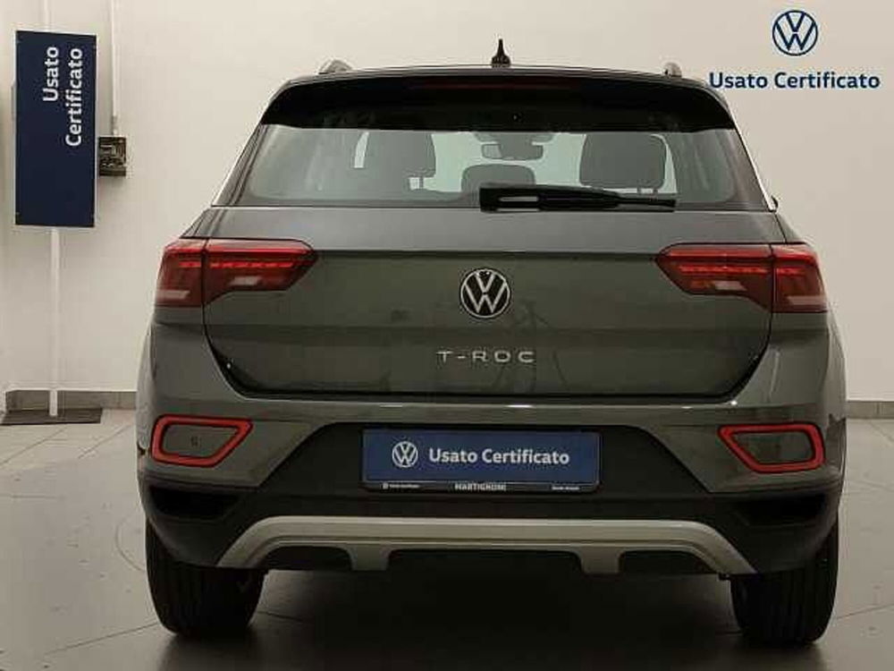 Volkswagen T-Roc 1.5 tsi Life dsg del 2022 usata a Busto Arsizio (4)