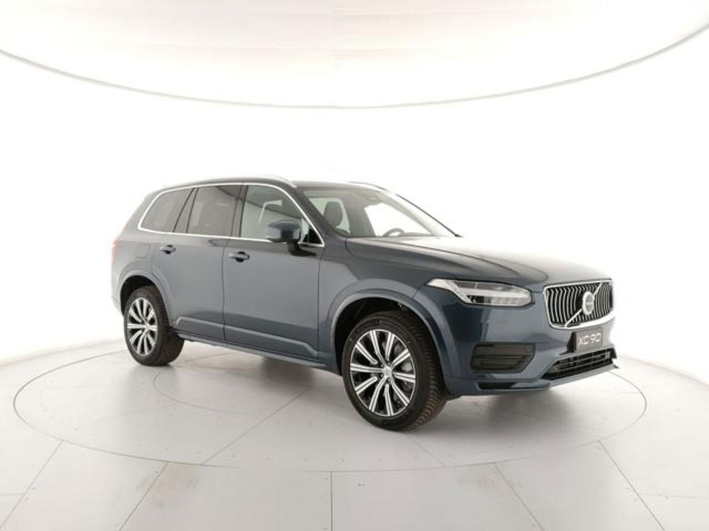 Volvo XC90 nuova a Modena (6)