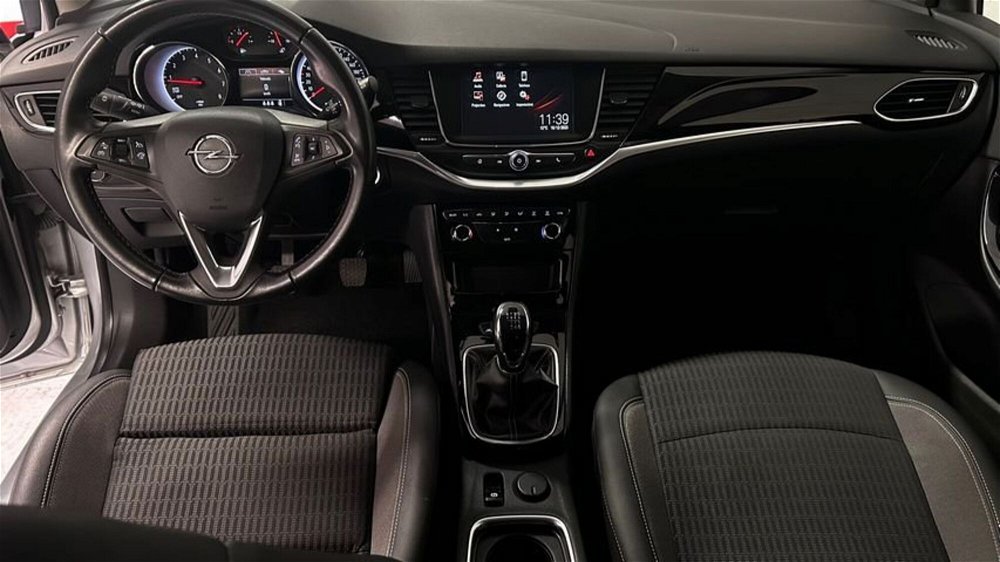 Opel Astra 1.2 Turbo 110 CV S&S 5 porte Business Elegance  del 2021 usata a Galbiate (5)