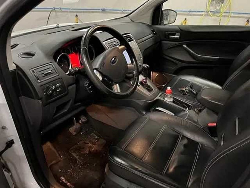 Ford Kuga 2.0 TDCi 163 CV 4WD Titanium DPF del 2012 usata a Roma (2)