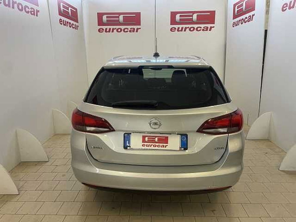 Opel Astra Station Wagon usata a Napoli (5)