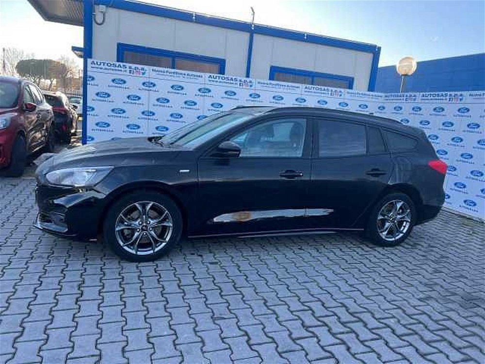 Ford Focus Station Wagon 1.0 EcoBoost 125 CV automatico SW ST-Line  del 2020 usata a Firenze (3)
