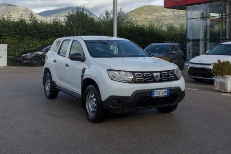 Dacia Duster 1.6 SCe 4x2 Access  del 2019 usata a Fondi
