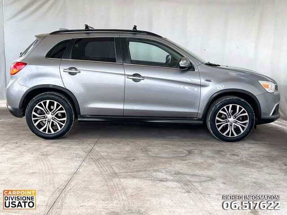 Mitsubishi ASX 1.6 DI-D 114 CV 2WD Intense  del 2017 usata a Roma (5)