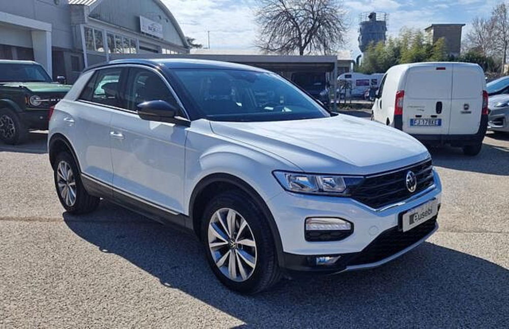 Volkswagen T-Roc 1.0 TSI Style BlueMotion Technology del 2021 usata a Fano