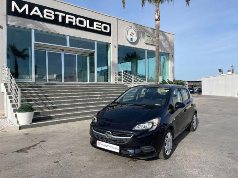 Opel Corsa usata a Lecce (2)