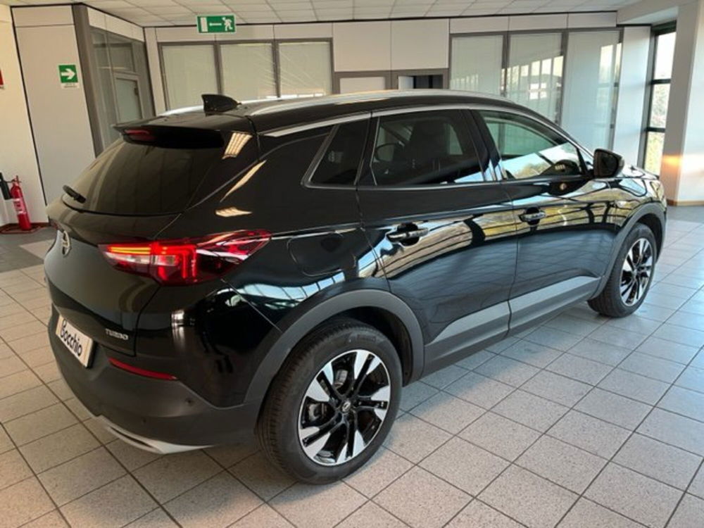 Opel Grandland X usata a Brescia (7)