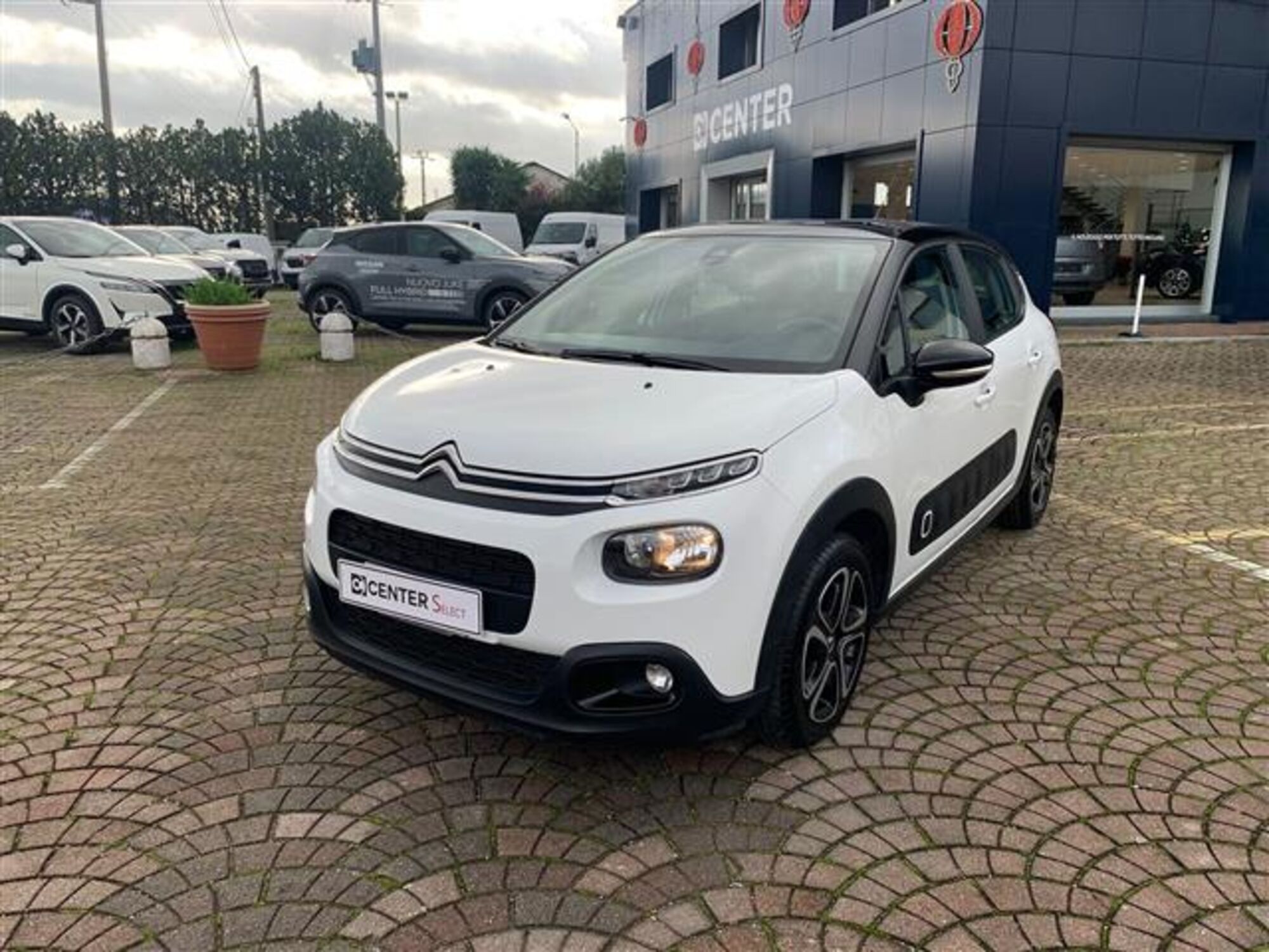 Citroen C3 BlueHDi 100 S&amp;S Feel Pack  del 2020 usata a Napoli