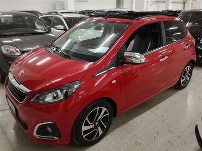 Peugeot 108 68 ETG 3 porte Allure  del 2018 usata a Napoli