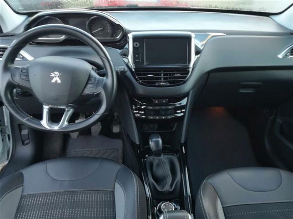 Peugeot 2008 usata a Napoli (6)