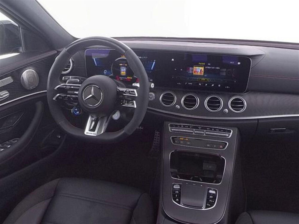 Mercedes-Benz Classe E Station Wagon 53 4Matic+ Mild hybrid AMG del 2022 usata a Magenta (4)