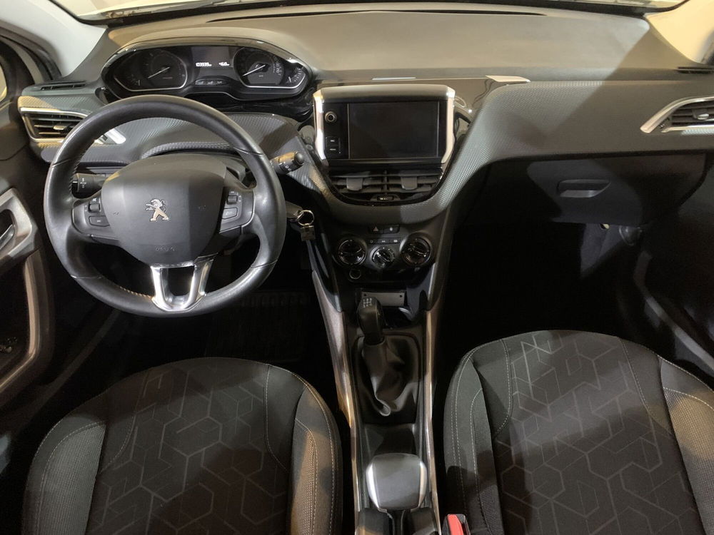 Peugeot 2008 usata a Pistoia (9)