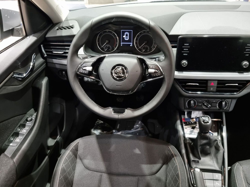 Skoda Scala nuova a Prato (11)