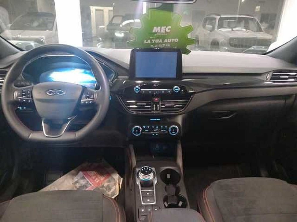 Ford Kuga 2.5 Plug In Hybrid 225 CV CVT 2WD ST-Line X  del 2022 usata a Teramo (5)