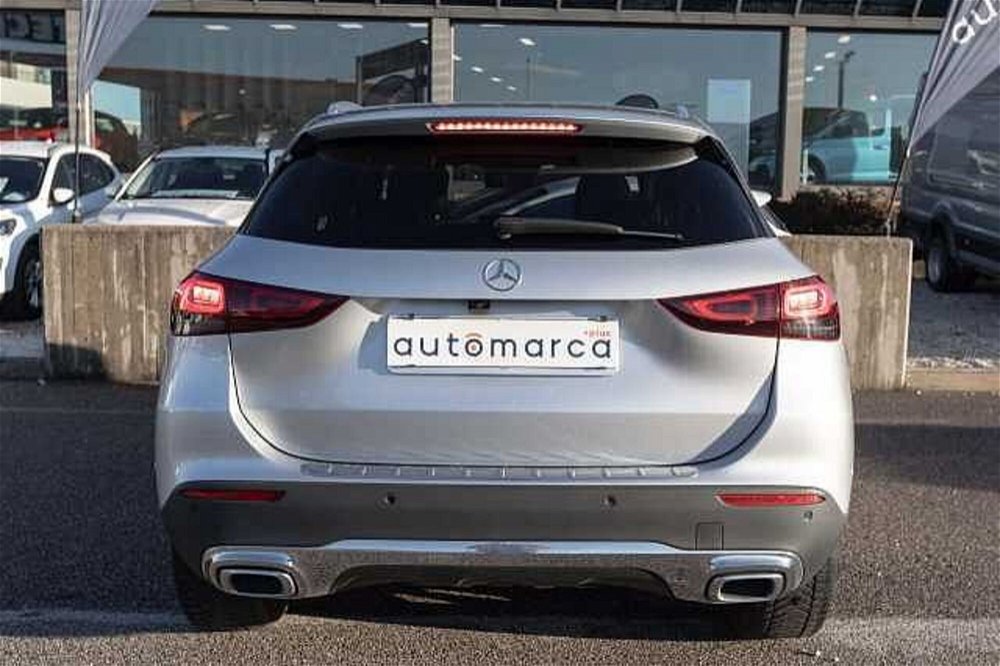 Mercedes-Benz GLA SUV 250 e EQ-Power Automatic Sport del 2020 usata a Silea (5)