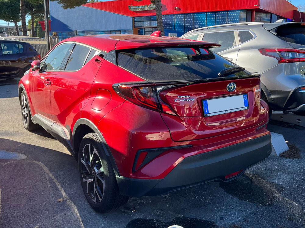 Toyota Toyota C-HR 1.8 Hybrid E-CVT Trend  del 2021 usata a Rimini (2)