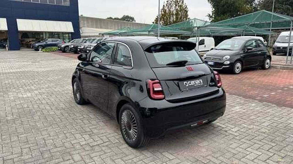 Fiat 500e usata a Milano (3)