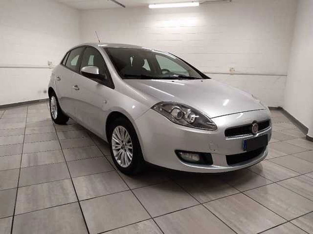 Fiat Bravo 1.6 MJT 105 CV DPF Dynamic del 2011 usata a Cuneo (3)