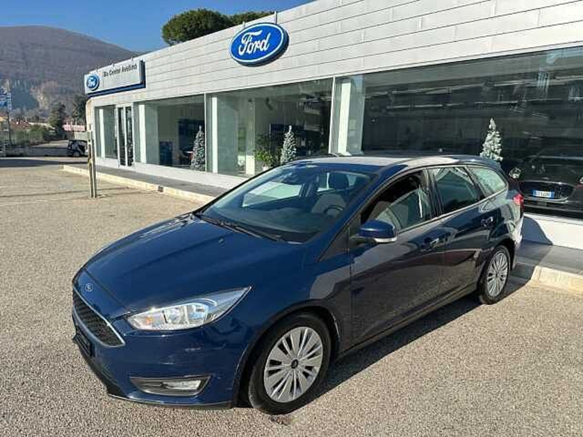 Ford Focus 1.5 TDCi 120 CV Start&amp;Stop Powershift Business del 2016 usata a Mercogliano