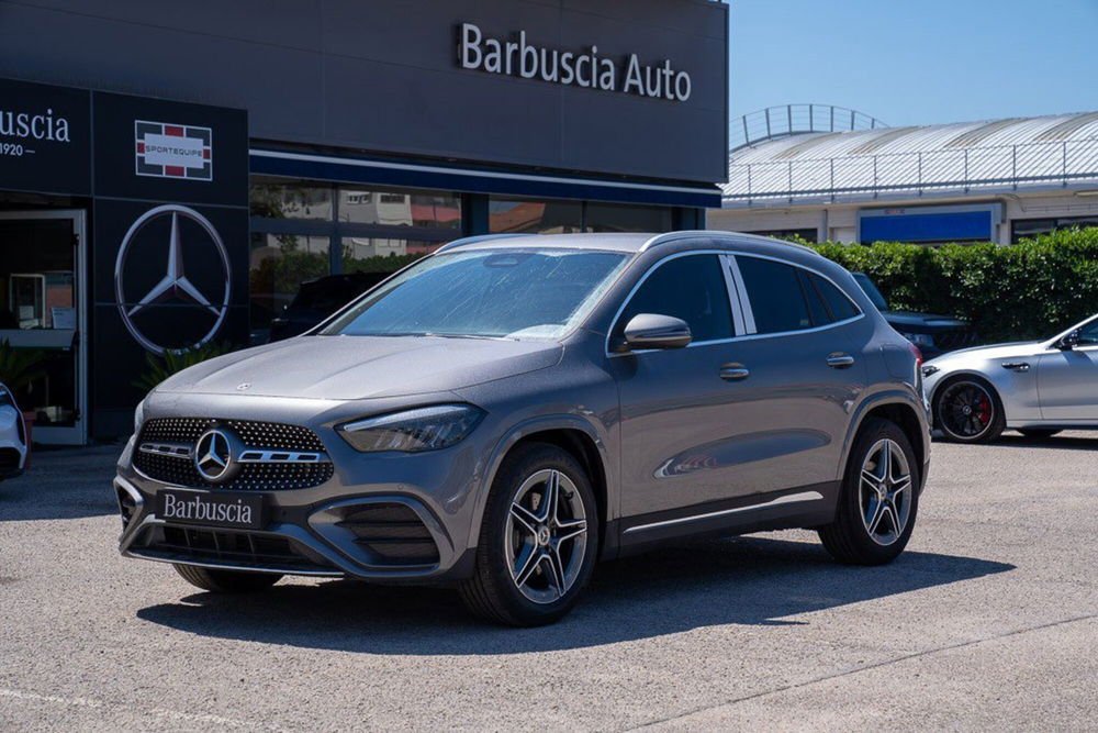 Mercedes-Benz GLA SUV nuova a Pescara