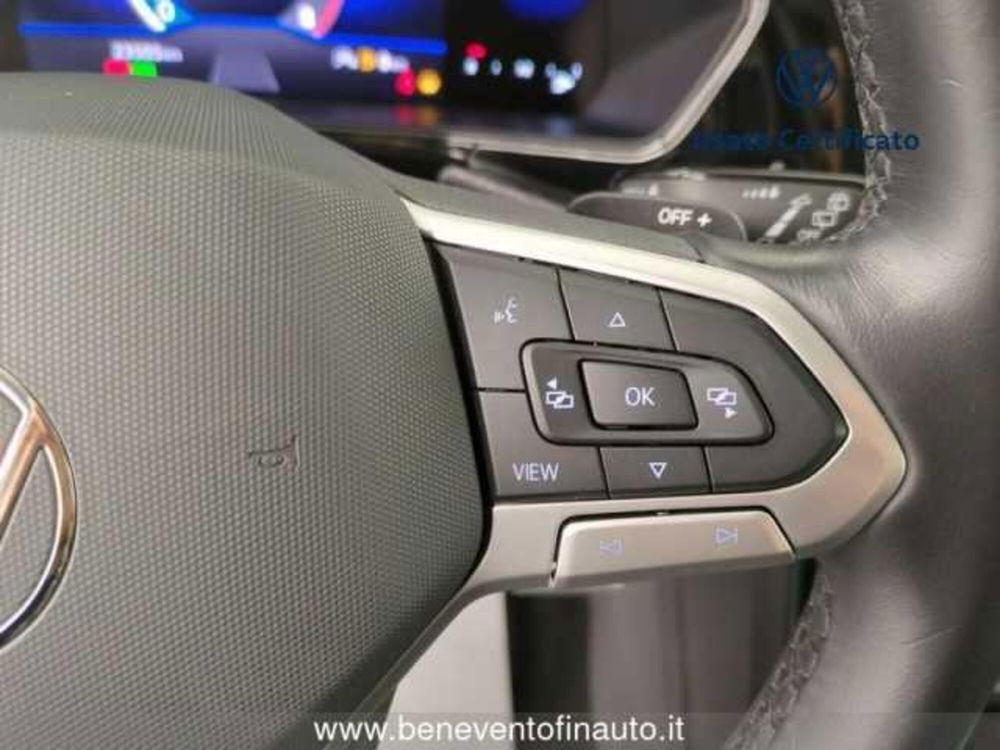 Volkswagen T-Cross usata a Avellino (17)