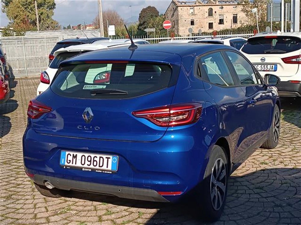 Renault Clio TCe 90 CV 5 porte Zen  nuova a Salerno (2)