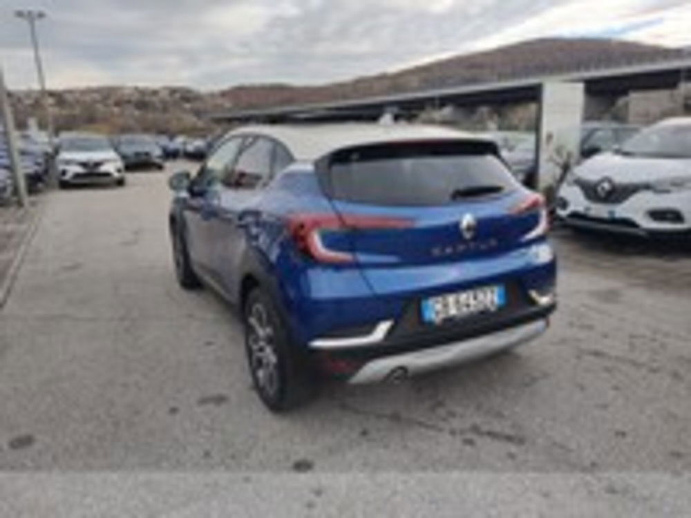 Renault Captur TCe 130 CV EDC FAP Intens  del 2020 usata a Pordenone (3)