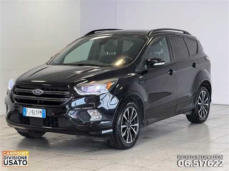 Ford Kuga 1.5 TDCI 120 CV S&S 2WD ST-Line my 16 del 2017 usata a Roma